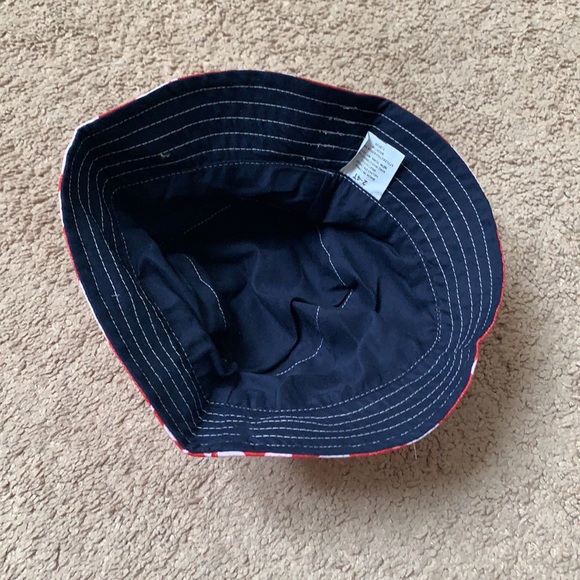 TODDLER Nautical Bucket Hat

UPF 50+ protection. - Picture 3 of 10